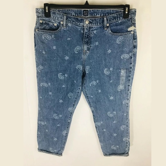 GAP Womens Mid Rise Best Girlfriend Jeans - Picture 3 of 8